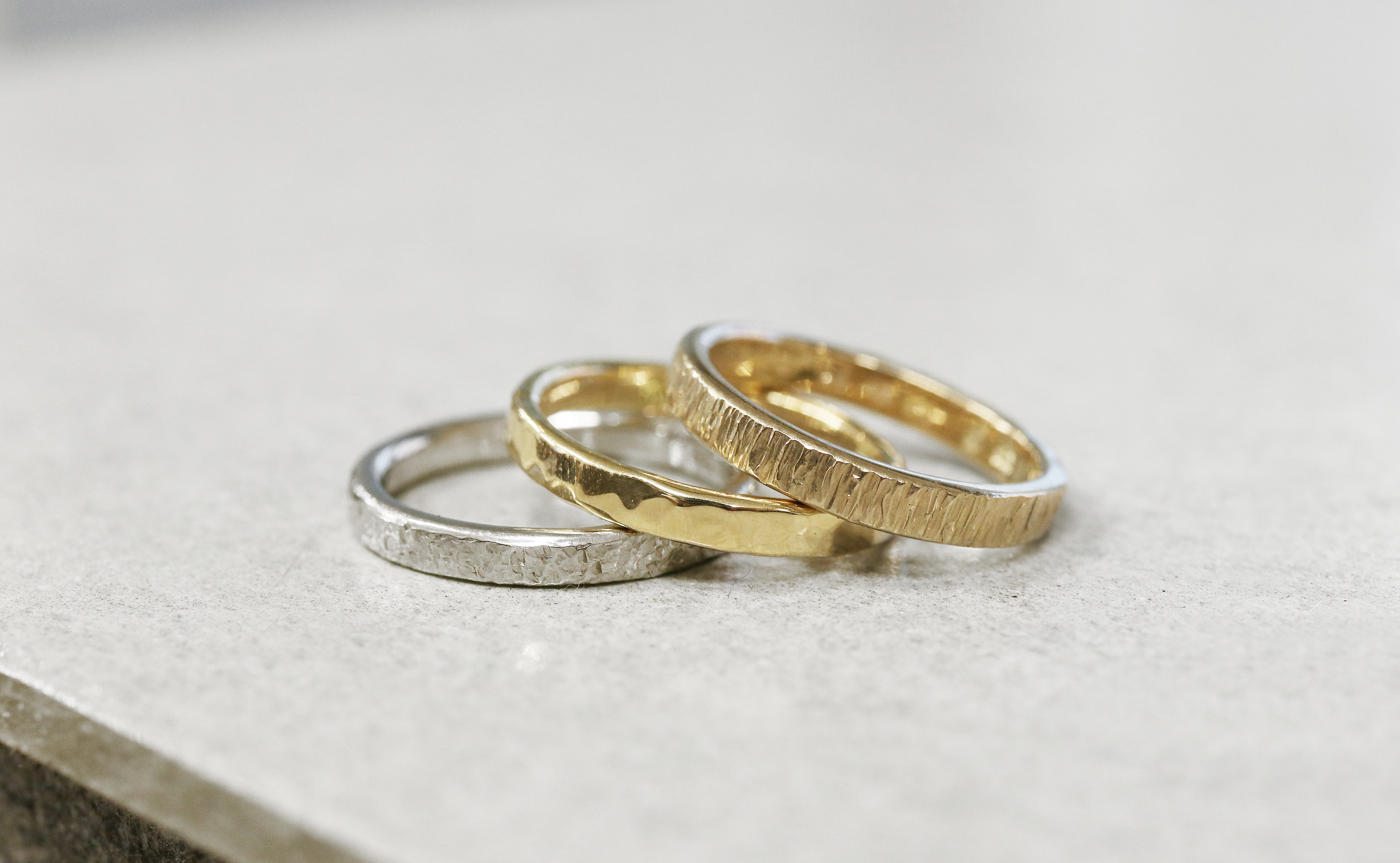 手作り結婚指輪で人気3種類の槌目テクスチャー