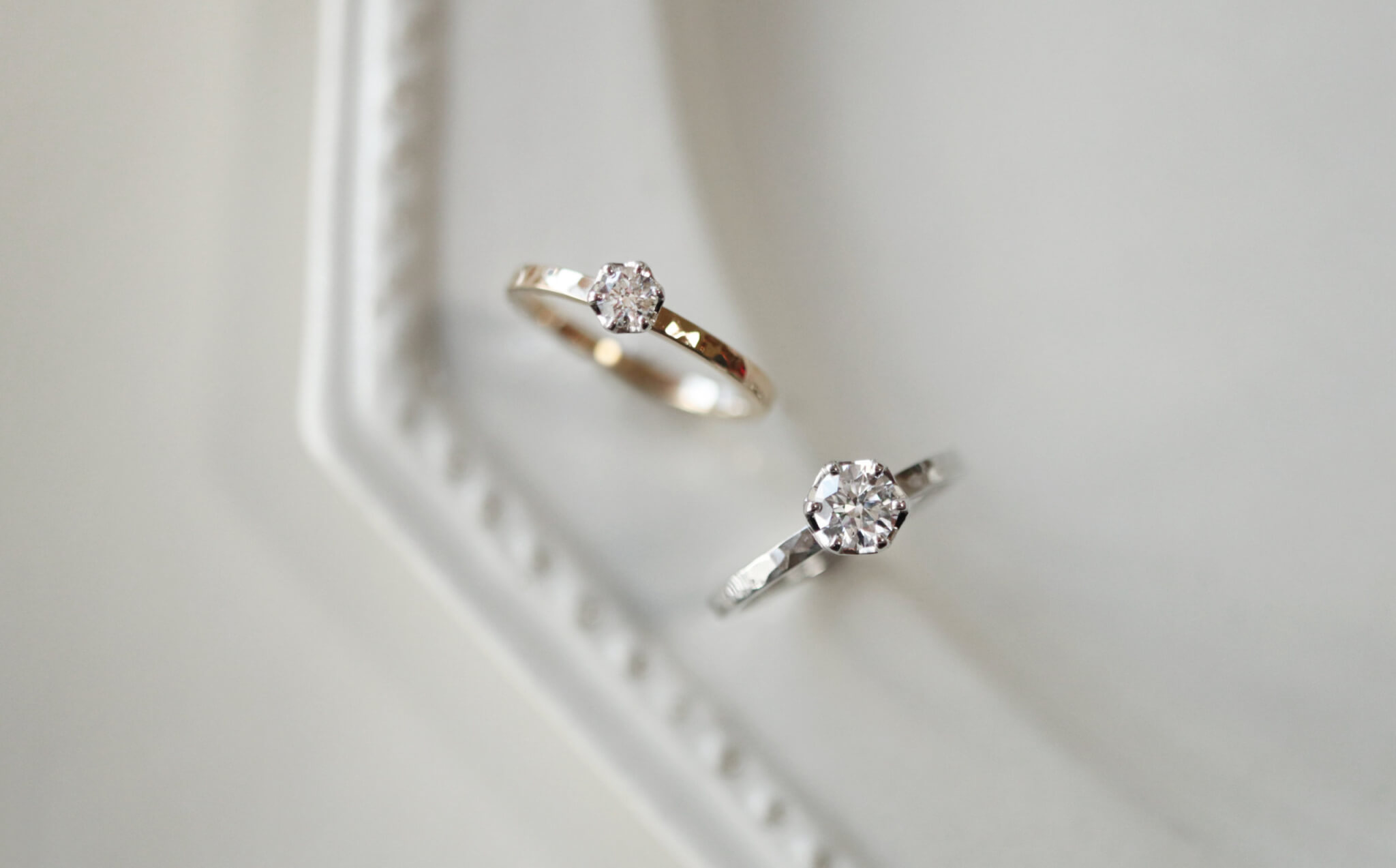 手作り婚約指輪は嫌がられる？理由を徹底分析！