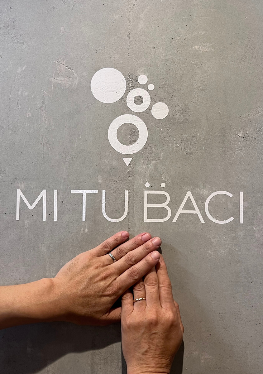 【お客様の声】旋盤で丸みをつけた指輪に槌目模様・手作り結婚指輪